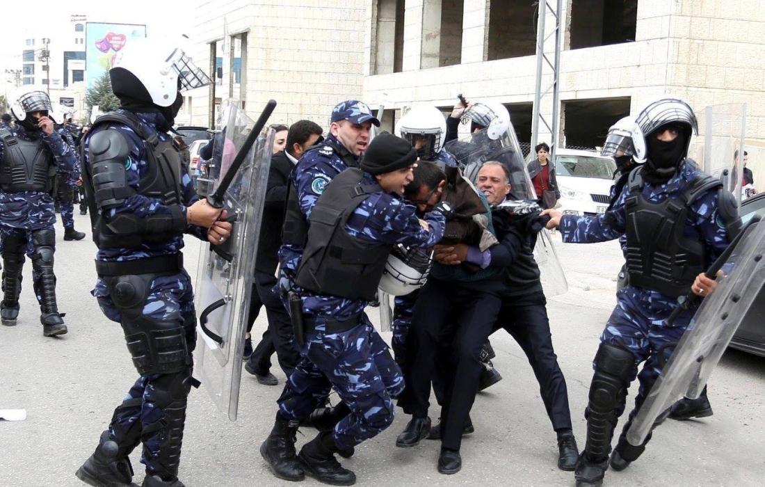 اعتقال سياسي الضفة.